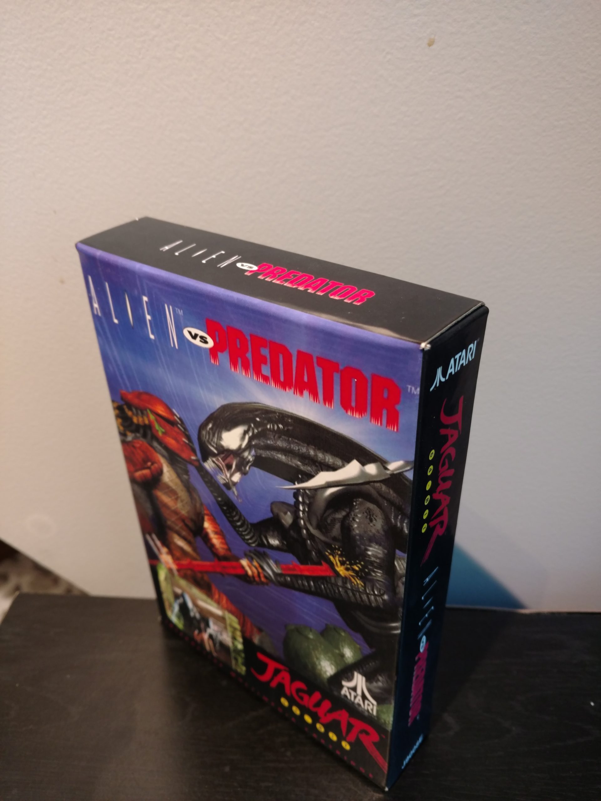 Alien vs Predator Game Boy